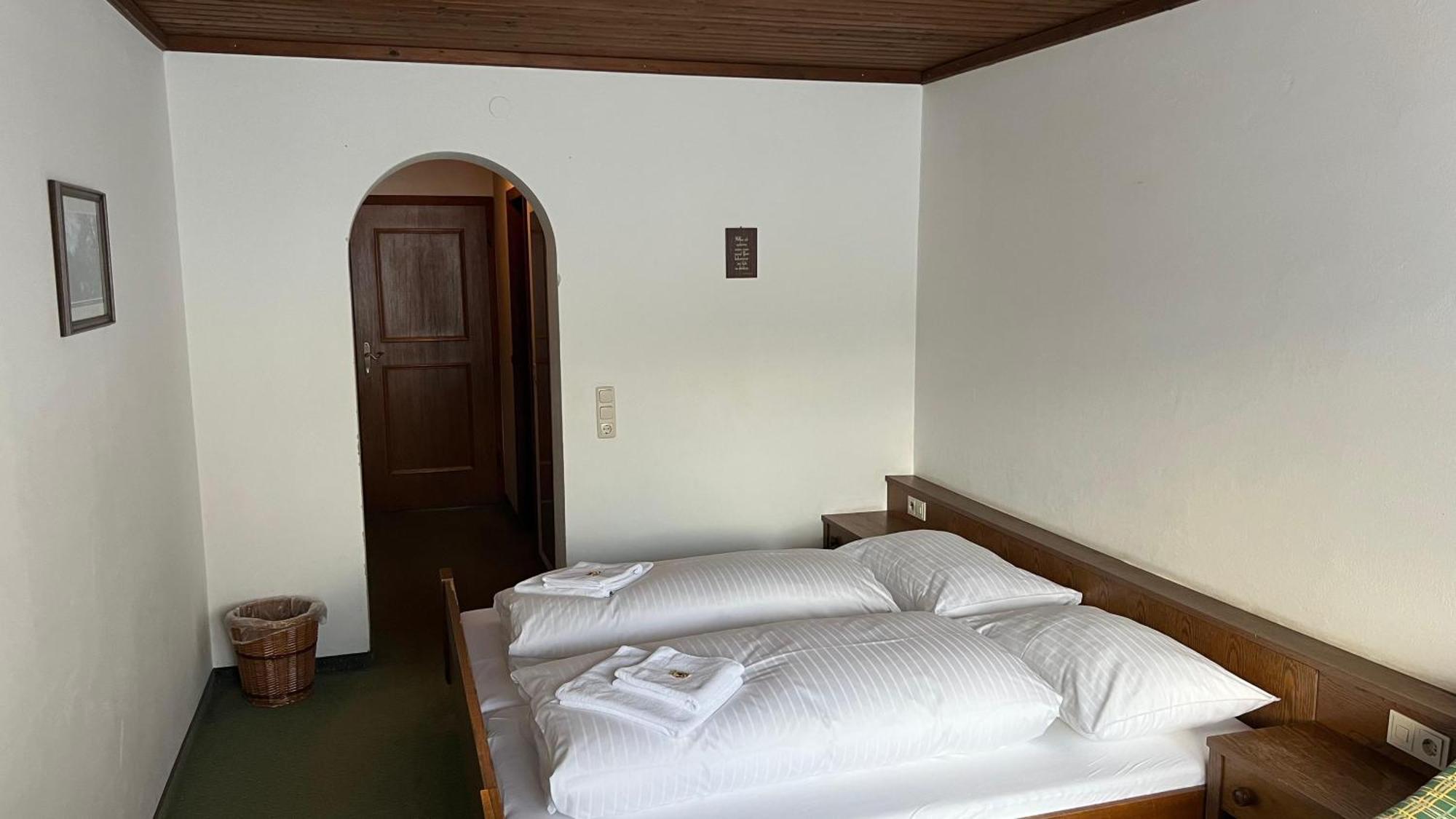 グロースアルル Haus Alpina By Chatel Reizen Bed & Breakfast エクステリア 写真