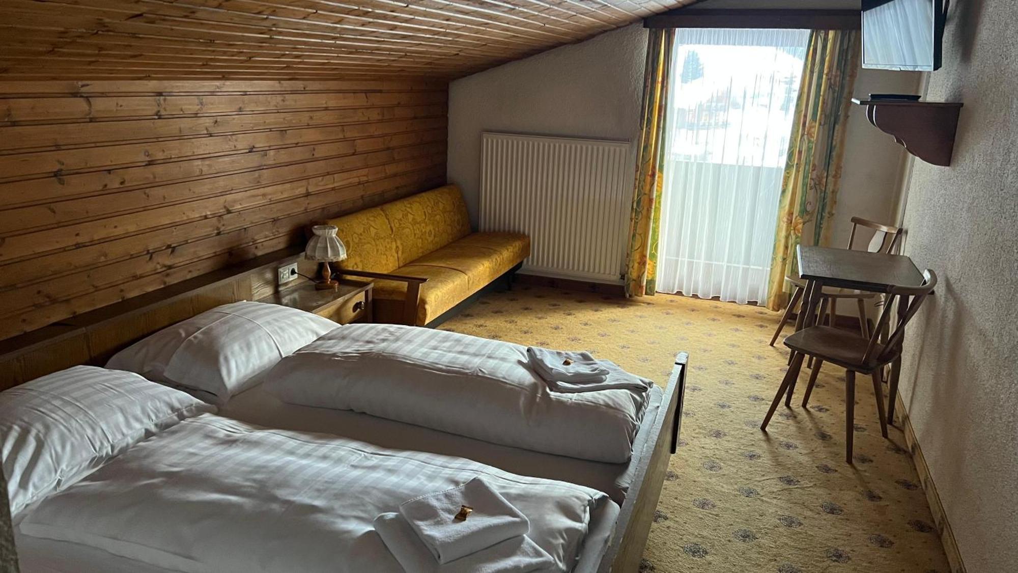 グロースアルル Haus Alpina By Chatel Reizen Bed & Breakfast エクステリア 写真